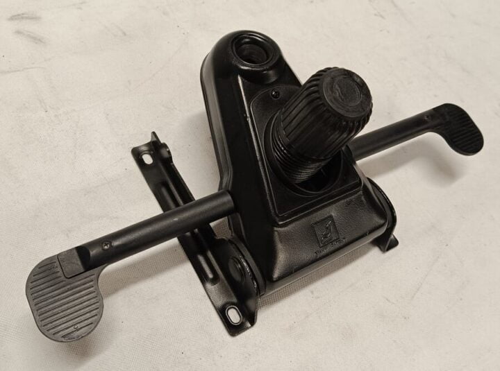 Fotel gamingowy MAVERIC Czarny OT/1/11/23 OUTLET - obrazek 8