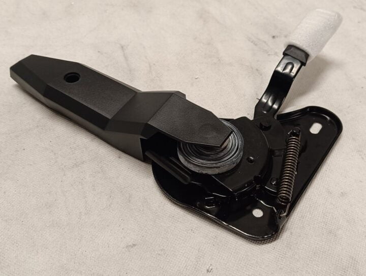 Fotel gamingowy FALCON Czerwony OT/4/02/24 OUTLET - obrazek 12